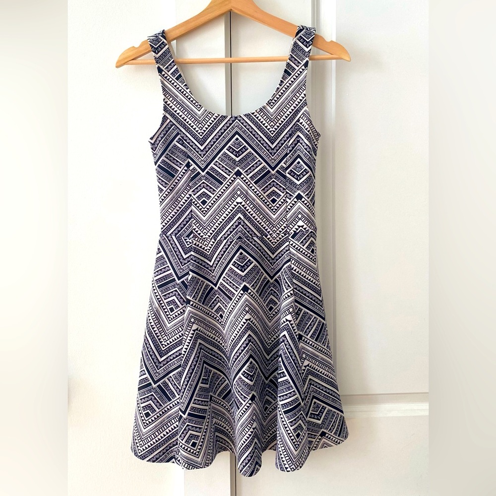 Divided by H&M Black & White Geometric Skater Dress